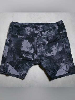 Danskin XL Tie Dye Biker Shorts Gray Black High Rise Side Pockets Activewear